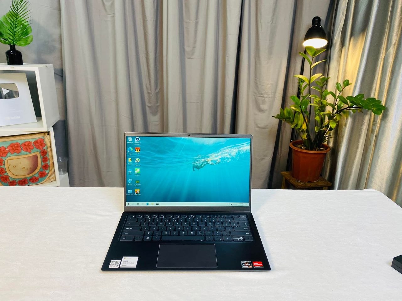 Laptop Dell Vostro 5415.jpeg